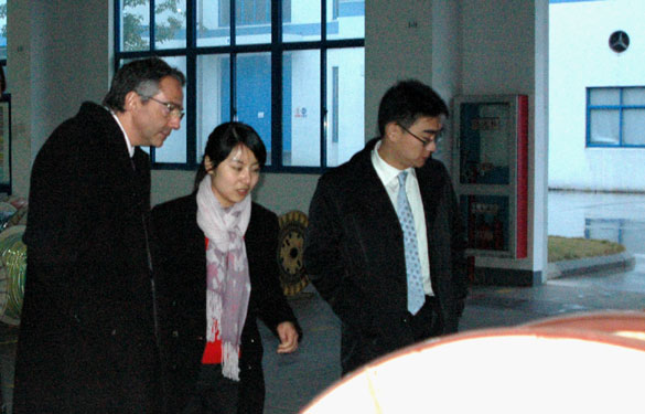 以色列驻沪总领事艾雅克一行来凯时集团旅行考察